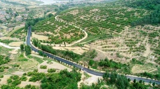 农村幸福公路.jpg